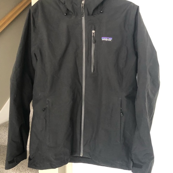 Patagonia Women’s 3-in-1 Winter Jacket With Hood. Like New Condition! - Picture 7 of 10